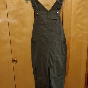 Duluth Trading Gardening bibs